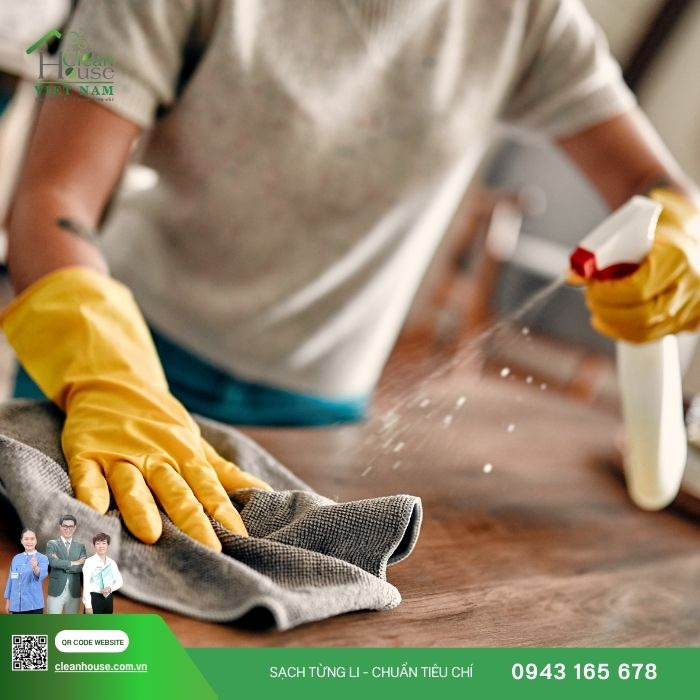 Vệ sinh công nghiệp Cleanhouse
